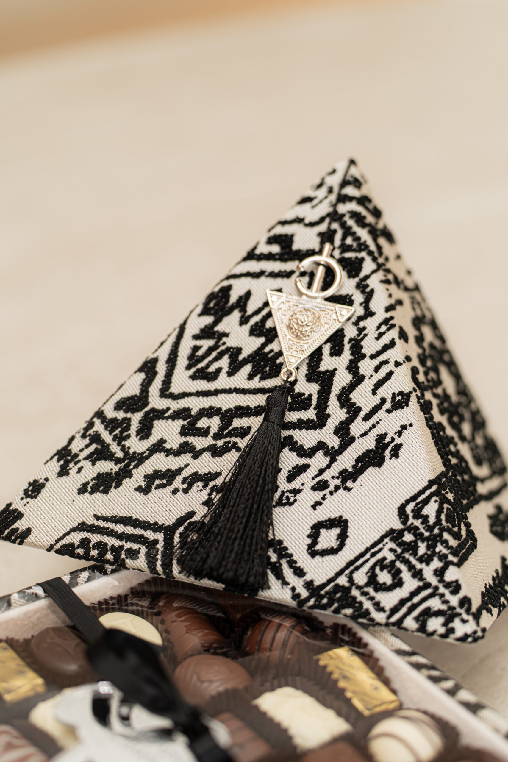 Pyramide M • Collection Atlas • Tazerzit • – Image 10